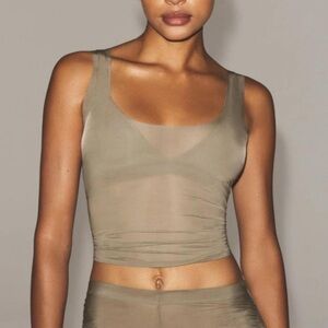 NWT SKIMS Sheer Tank